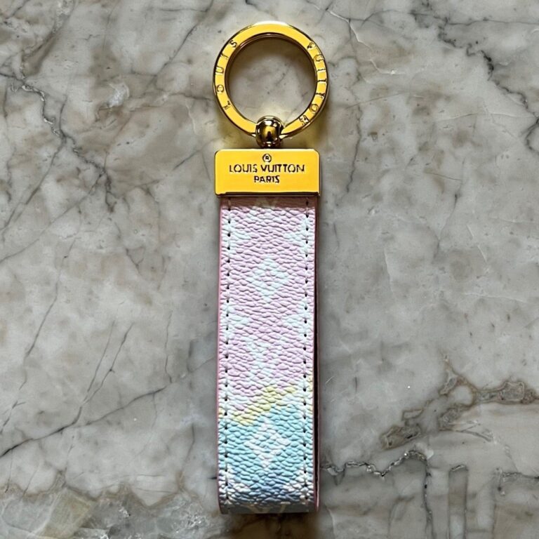 Keychain Pink Tie-Dye LV Leather Keychain
