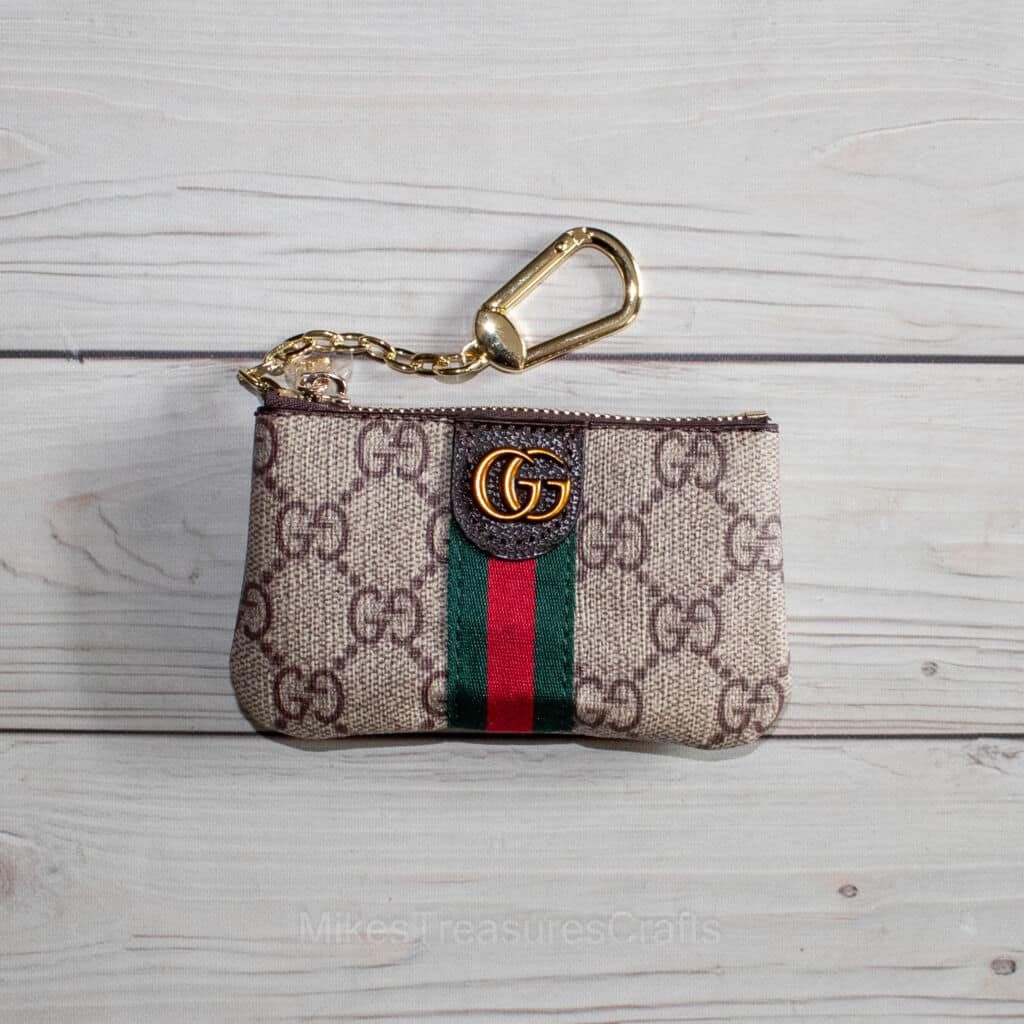 Beige GG Stripe Zip Pouch – MikesTreasuresCrafts
