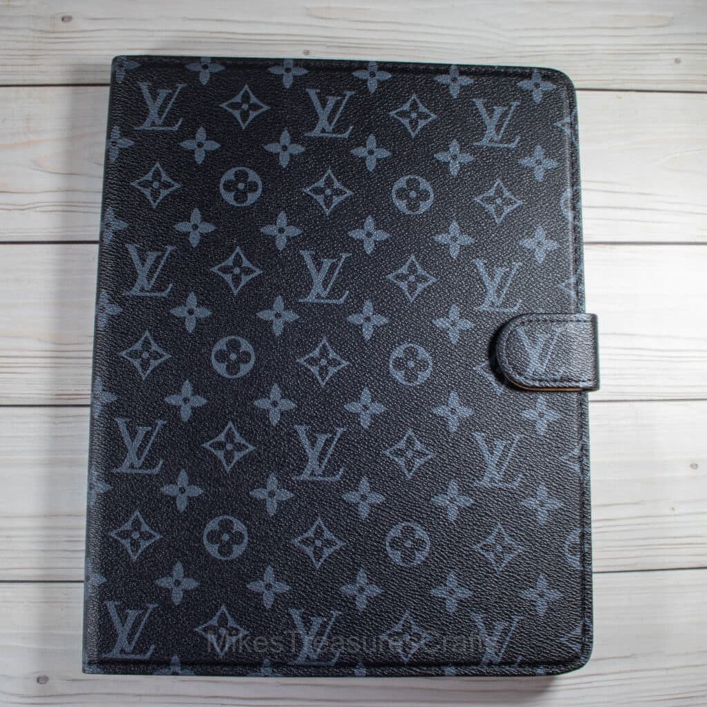 Louis Vuitton iPad Pro 12.9インチ用ケース ブラック Louis Vuitton iPad Pro 12.9インチ用ケース ブラック ルイ