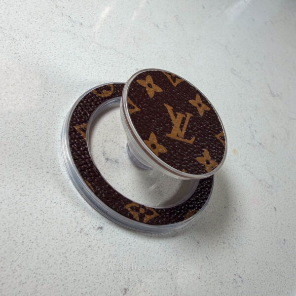 Brown Monogram Magnetic Pop-Socket - Small Print